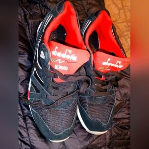 Diadora N9000 Black and Red Sneakers